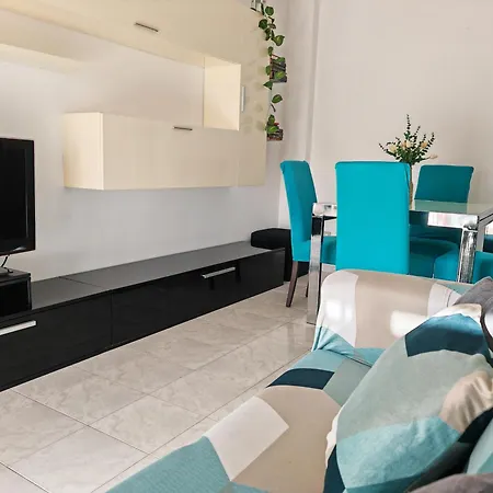 Chiara Park House Daire Quartu SantʼElena